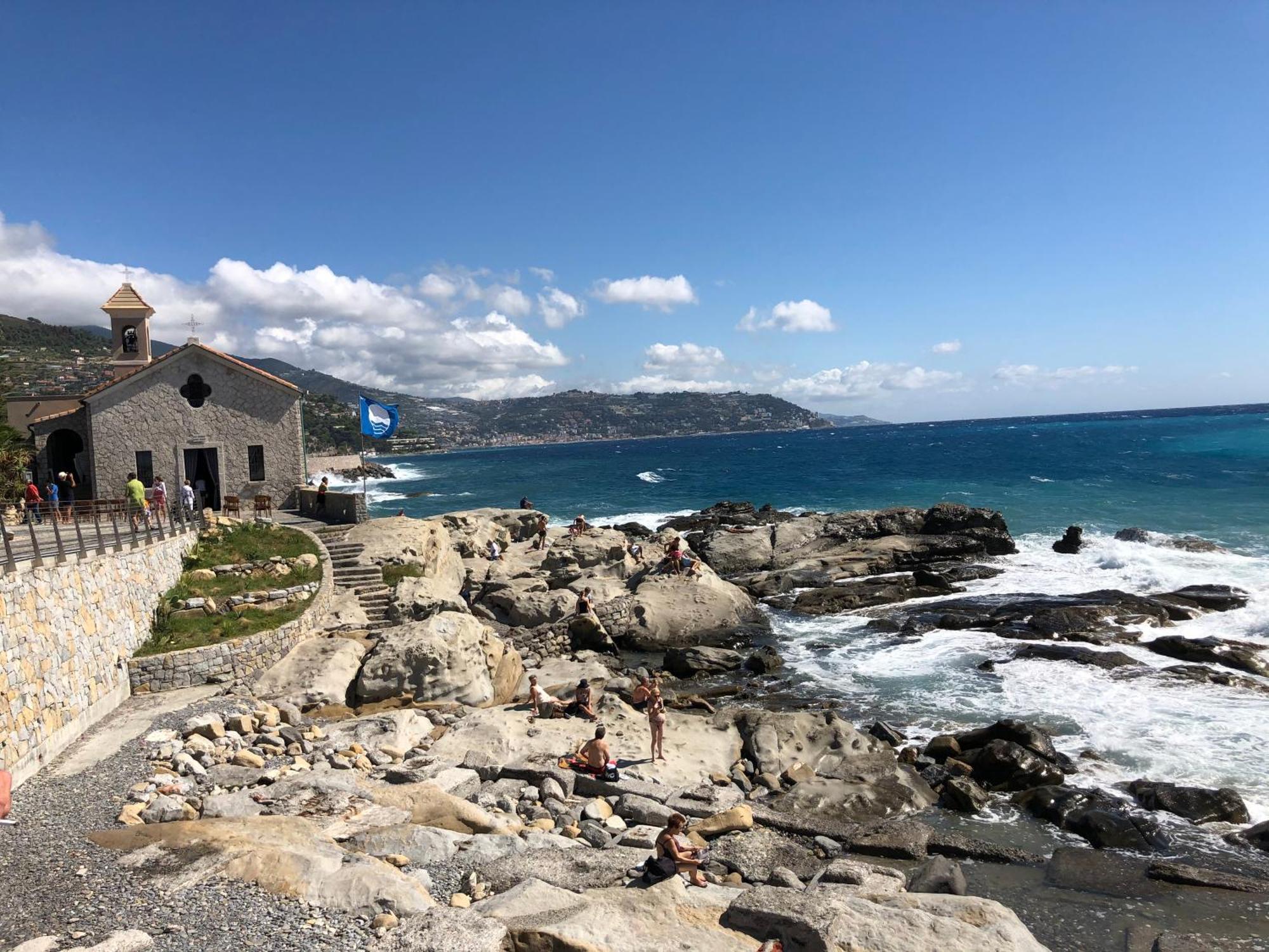 Appartamento Arte E Mare Bordighera Exteriör bild